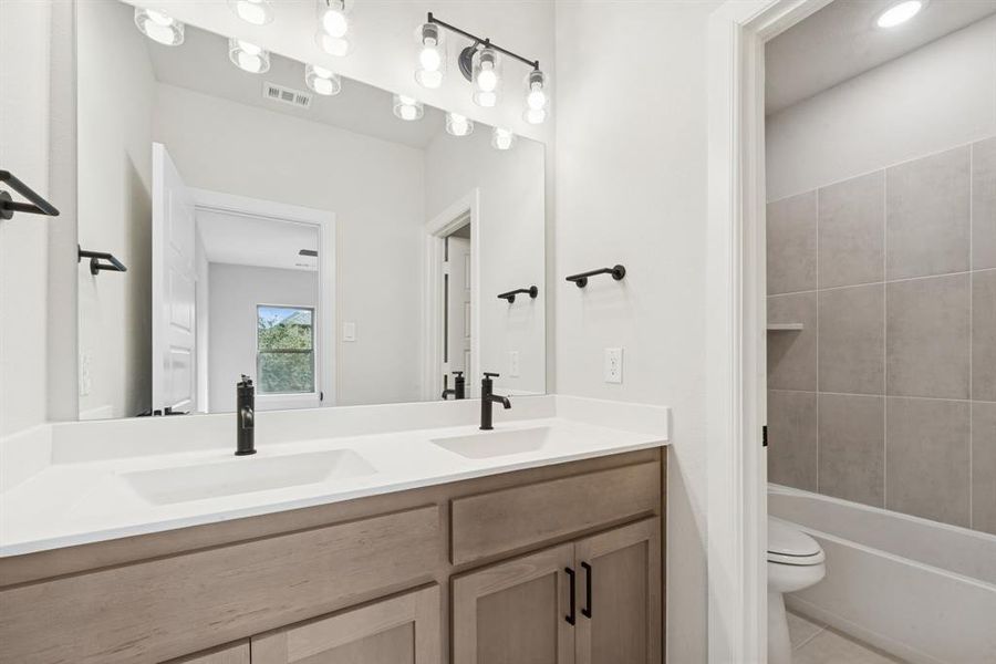 Image 33 of a home in Hillside at Las Colinas. Image 33 of a home in Hillside at Las Colinas.