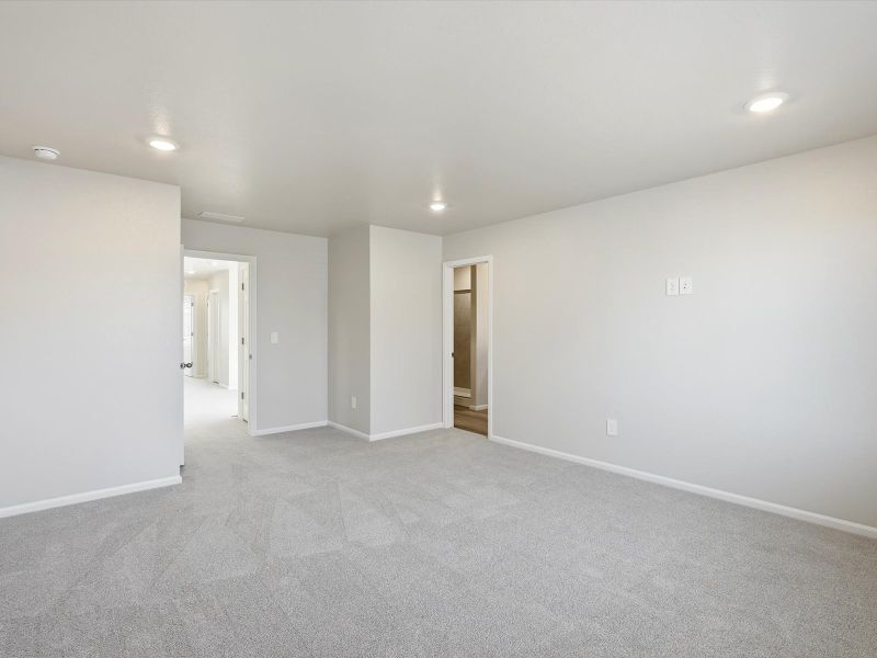 Spacious, unfurnished interior of a new home in York Station, Thornton (Image 14). Spacious, unfurnished interior of a new home in York Station, Thornton (Image 14).