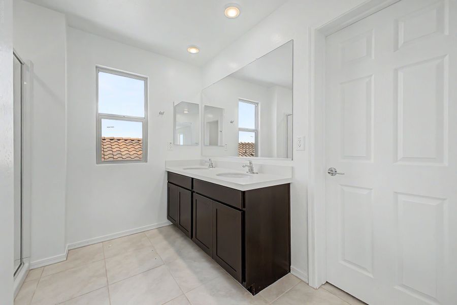 Furnished interior view inside a new home in Baker Farms, Phoenix (Image 5).