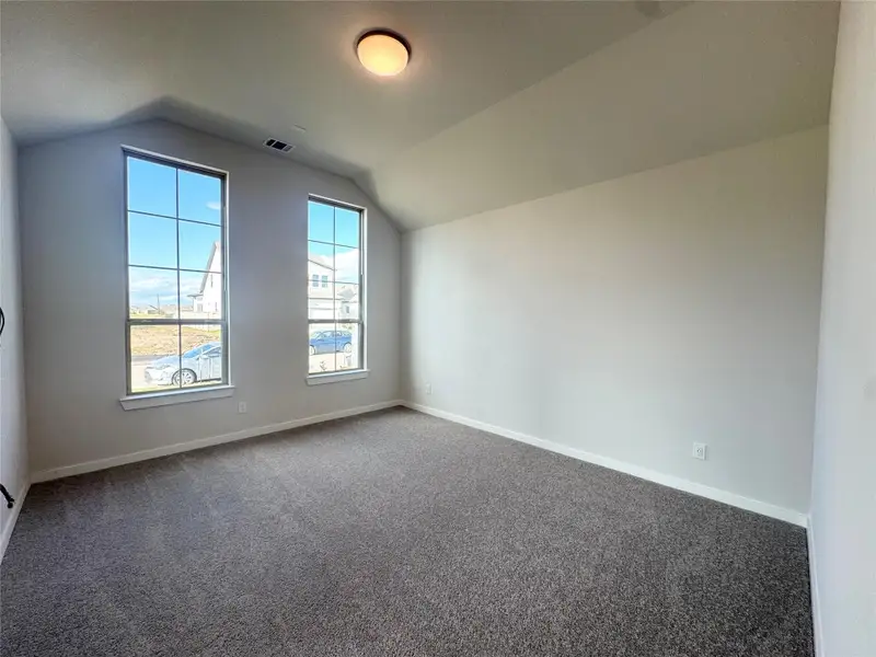 Spacious, unfurnished interior of a new home in Pomona: 40ft. lots, Manvel (Image 23). Spacious, unfurnished interior of a new home in Pomona: 40ft. lots, Manvel (Image 23).