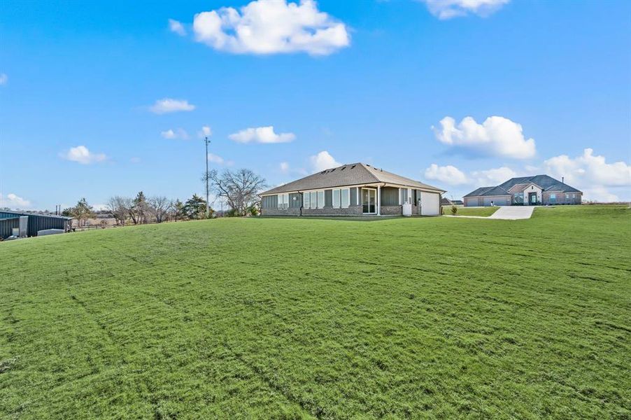 Exterior details and patio area of a home in Rocky Top Ranch, Reno (Image 23).