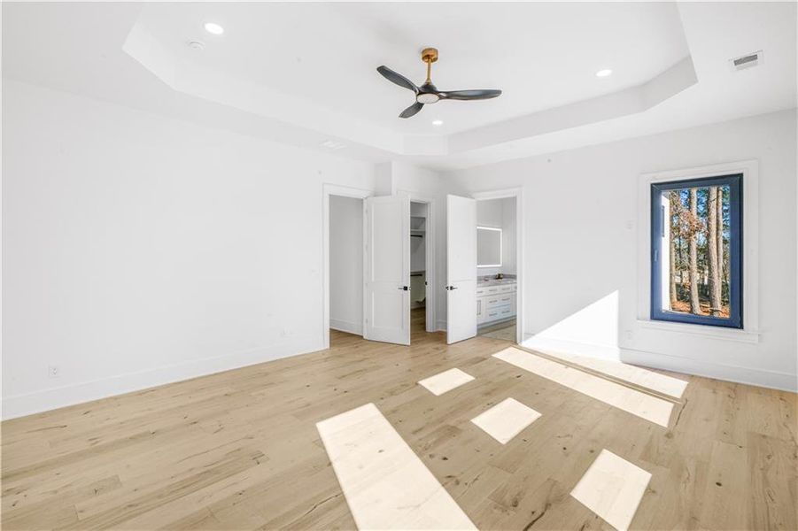 Spacious, unfurnished interior of a new home in , Lawrenceville (Image 74).