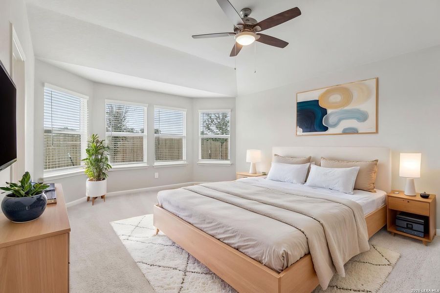 Furnished interior view inside a new home in Thomas Pond, San Antonio (Image 7).