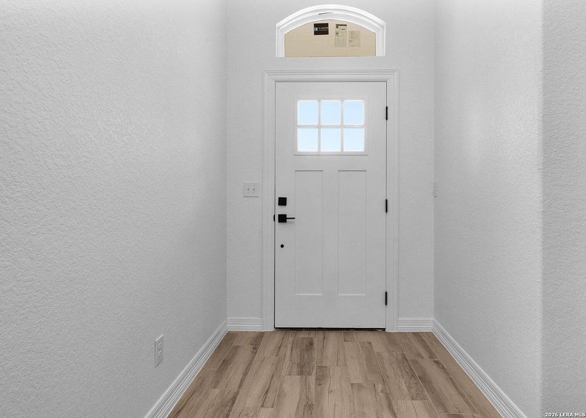 Spacious, unfurnished interior of a new home in , Marion (Image 17).