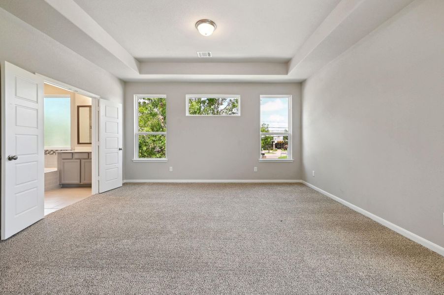 Photo is not of the actual home but is an inspirational photo of builder’s model home and may depict options, furnishings, and/or decorator features that are not included. Photo is not of the actual home but is an inspirational photo of builder’s model home and may depict options, furnishings, and/or decorator features that are not included.