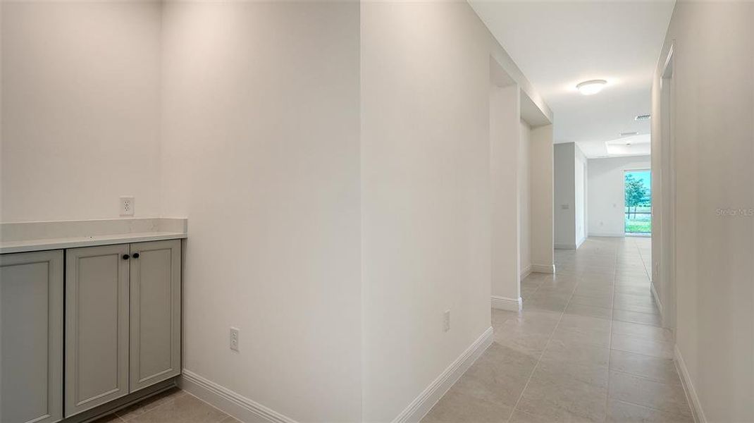 Spacious, unfurnished interior of a new home in Palmera, Venice (Image 19).