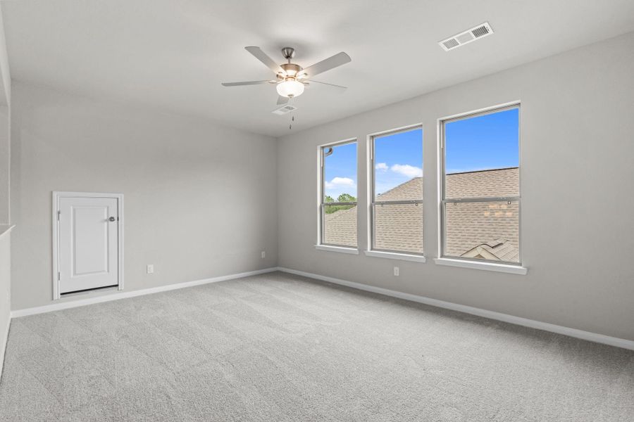 Spacious, unfurnished interior of a new home in Wildtree, Magnolia (Image 25).