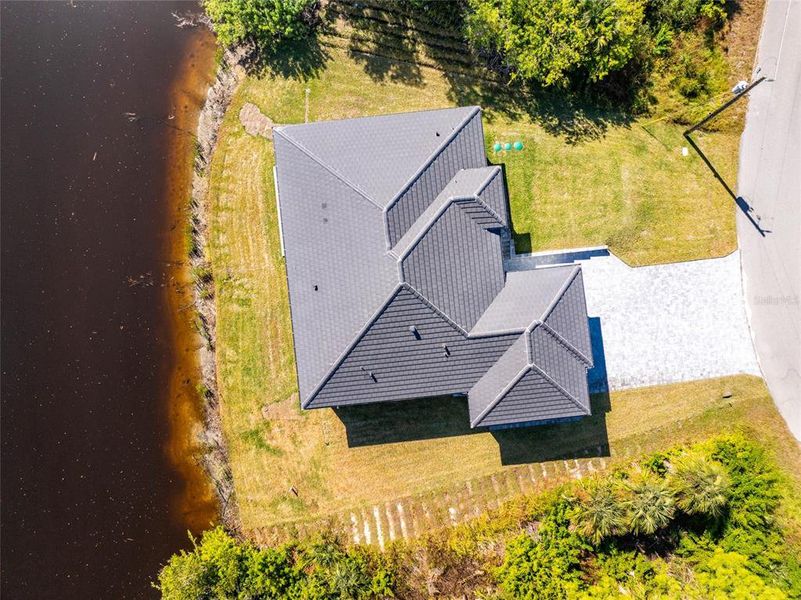 Exterior details and patio area of a home in , Port Charlotte (Image 39). Exterior details and patio area of a home in , Port Charlotte (Image 39).