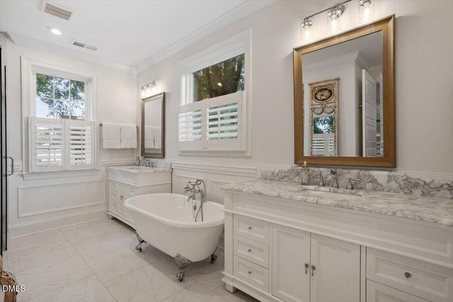 71-1713 Oberlin Rd [2473303]2_37