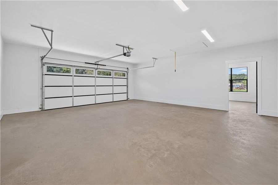 Spacious, unfurnished interior of a new home in , Morganton (Image 30).