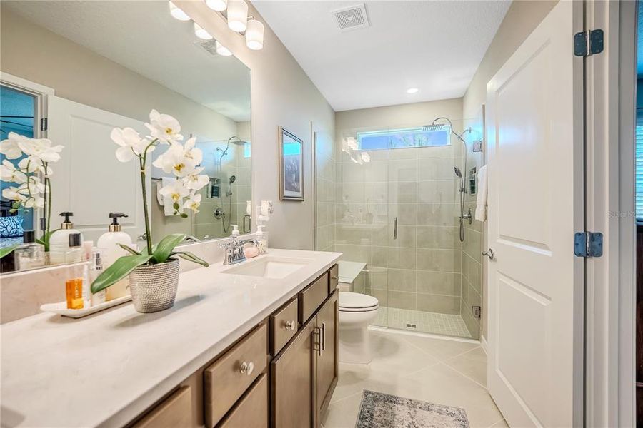 Furnished interior view inside a new home in , Ocala (Image 27).