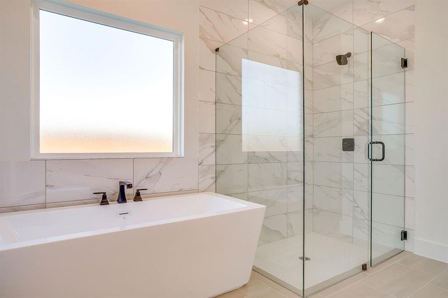 Furnished interior view inside a new home in Pecan Grove, Burleson (Image 14).