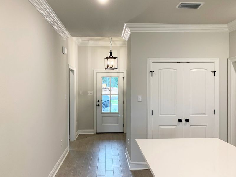 Spacious, unfurnished interior of a new home in Sentinel Ridge, Pace (Image 8). Spacious, unfurnished interior of a new home in Sentinel Ridge, Pace (Image 8).