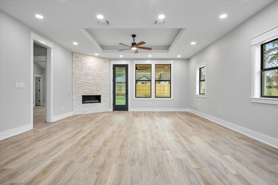 Spacious, unfurnished interior of a new home in , Lufkin (Image 25). Spacious, unfurnished interior of a new home in , Lufkin (Image 25).