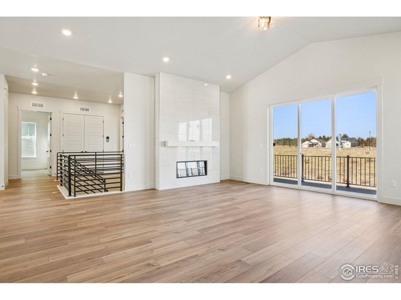 Spacious, unfurnished interior of a new home in Villa Collection, Fort Collins (Image 19).