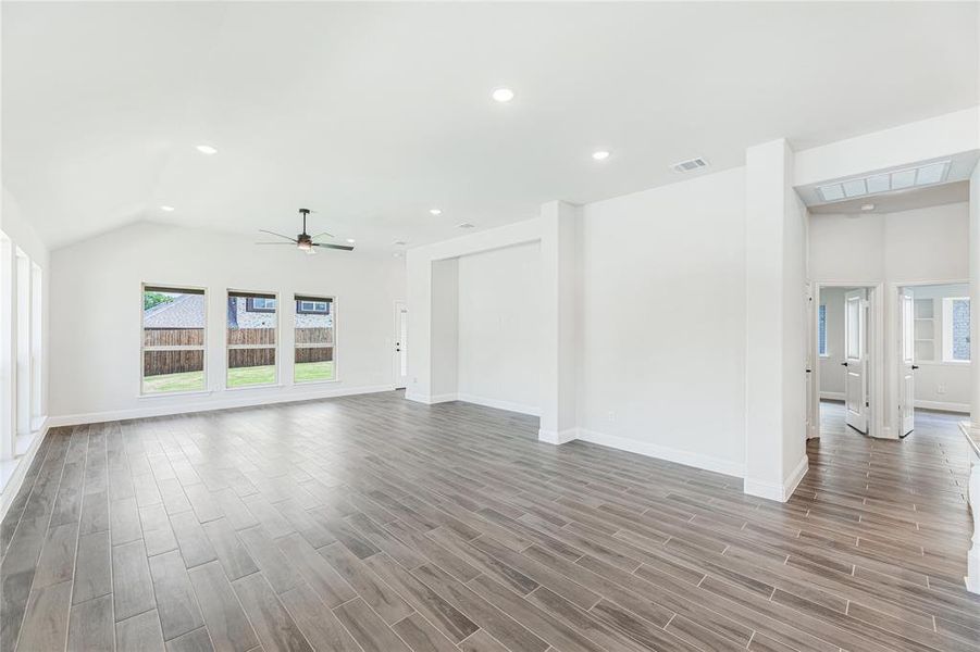 Spacious, unfurnished interior of a new home in Anderson Crossing, Trenton (Image 20). Spacious, unfurnished interior of a new home in Anderson Crossing, Trenton (Image 20).