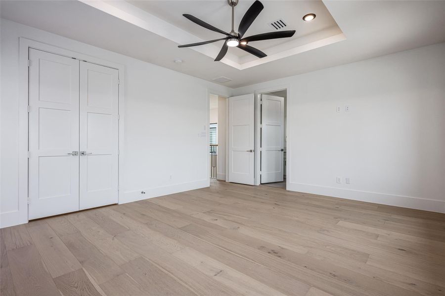 Spacious, unfurnished interior of a new home in , Stafford (Image 33).