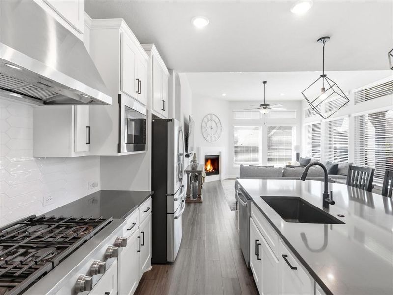 Furnished interior view inside a new home in South Pointe Village Series, Mansfield (Image 13). Furnished interior view inside a new home in South Pointe Village Series, Mansfield (Image 13).