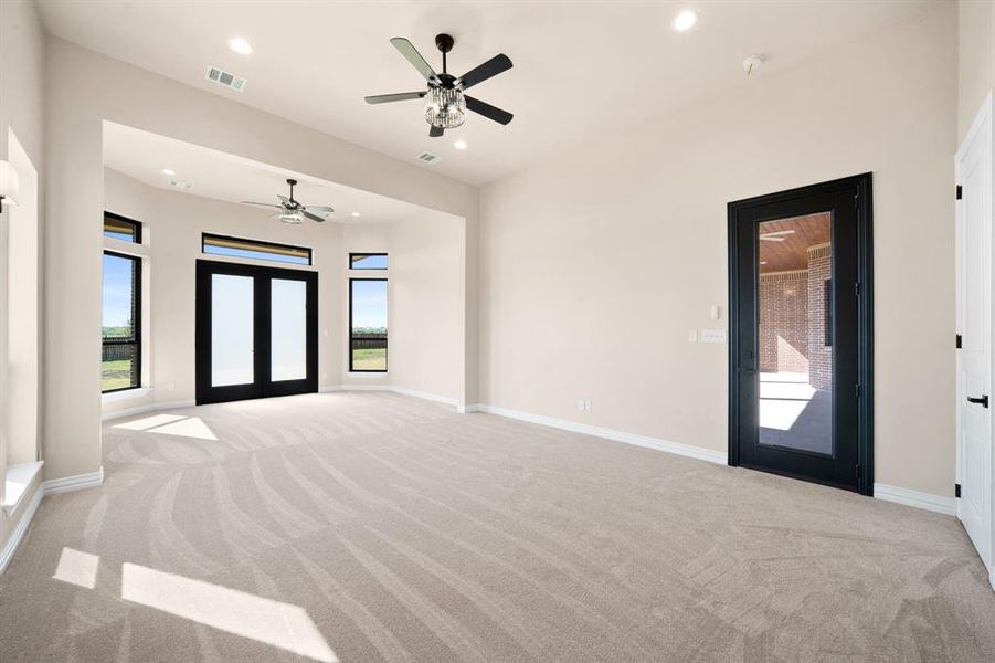 Spacious, unfurnished interior of a new home in , Midlothian (Image 27).