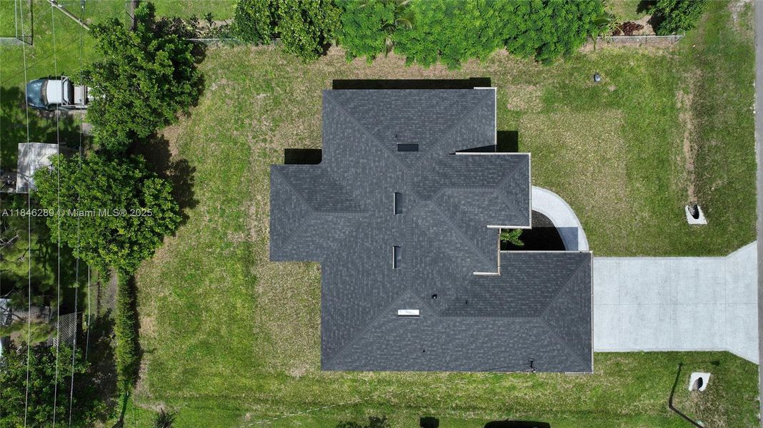 Image 34 of a home in . Image 34 of a home in .