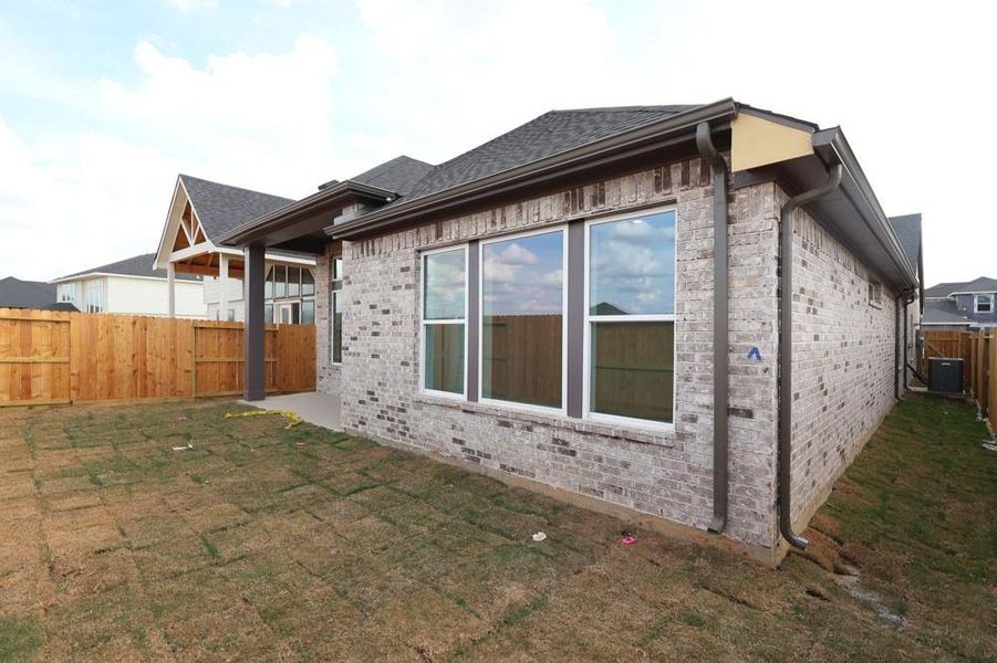 Welcome to The Genoa by David Weekley Homes. **HOME ESTIMATED TO BE COMPLETE OCTOBER 2025**