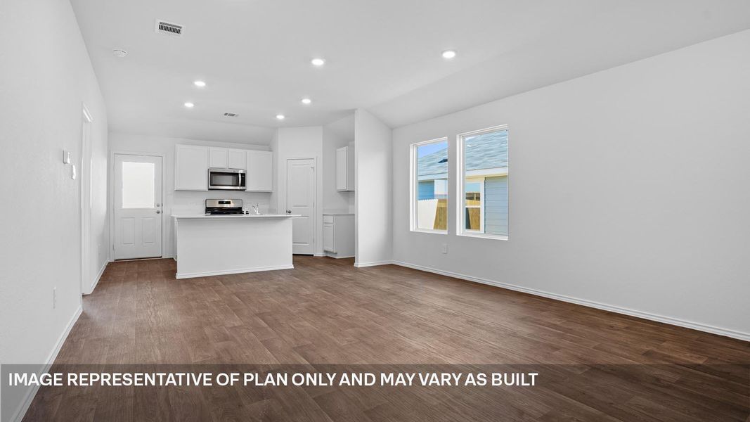 Spacious, unfurnished interior of a new home in Marigold, Kyle (Image 9).