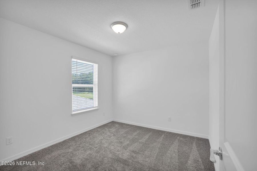 Spacious, unfurnished interior of a new home in Wells Landing, Jacksonville (Image 31).