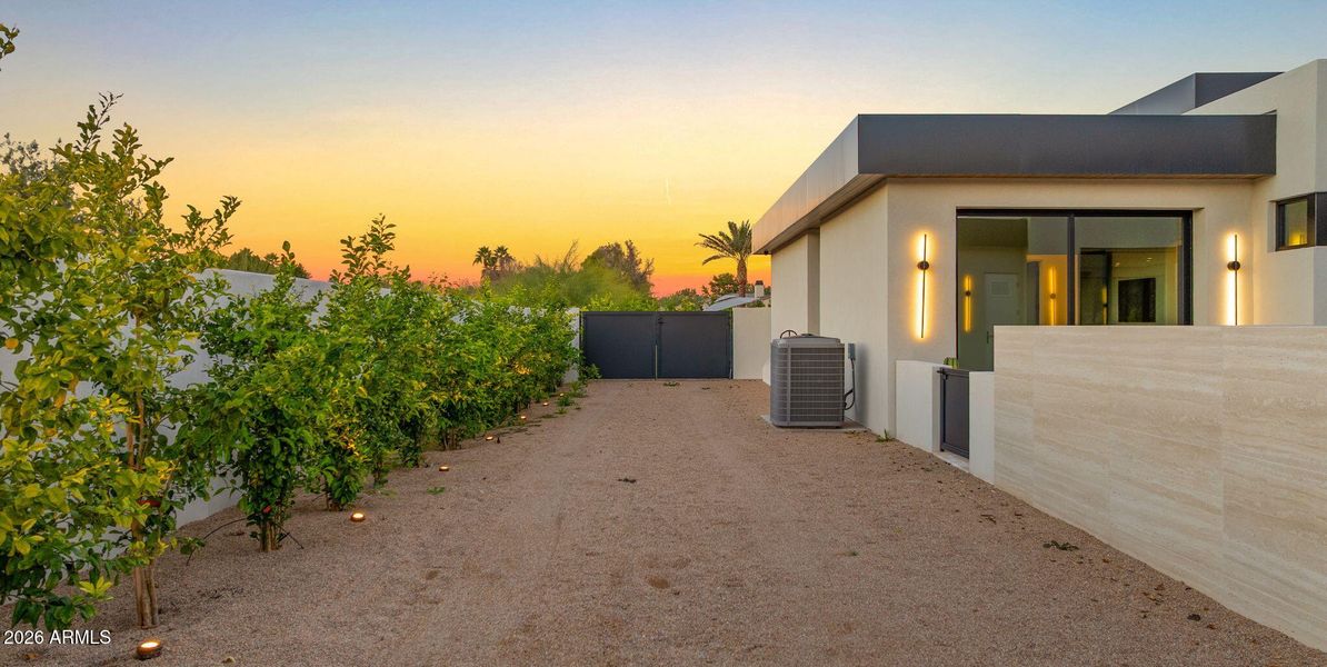 137-web-or-mls-DRONE10