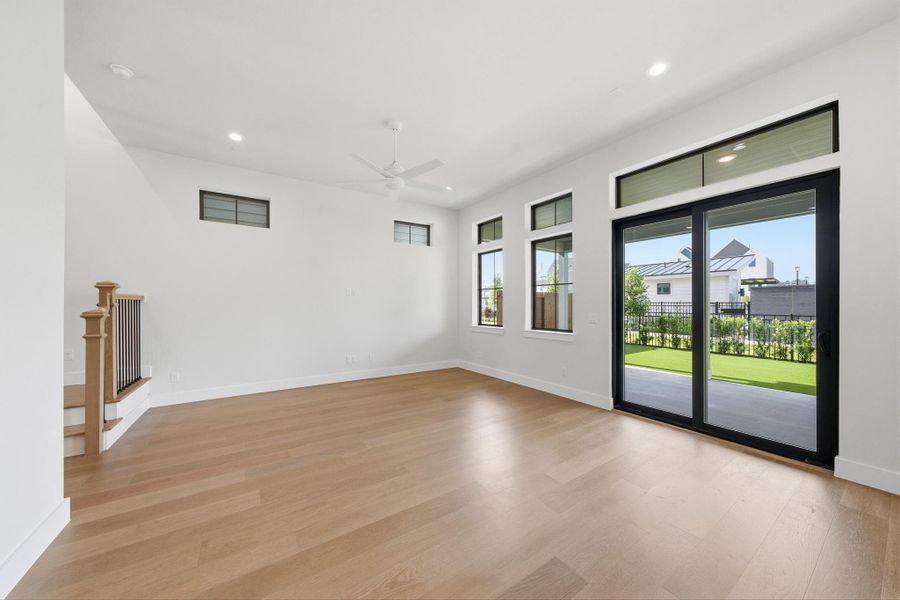 Spacious, unfurnished interior of a new home in Spring Valley Creek, Houston (Image 22).