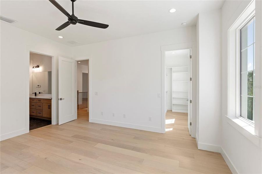Spacious, unfurnished interior of a new home in , Tampa (Image 20). Spacious, unfurnished interior of a new home in , Tampa (Image 20).