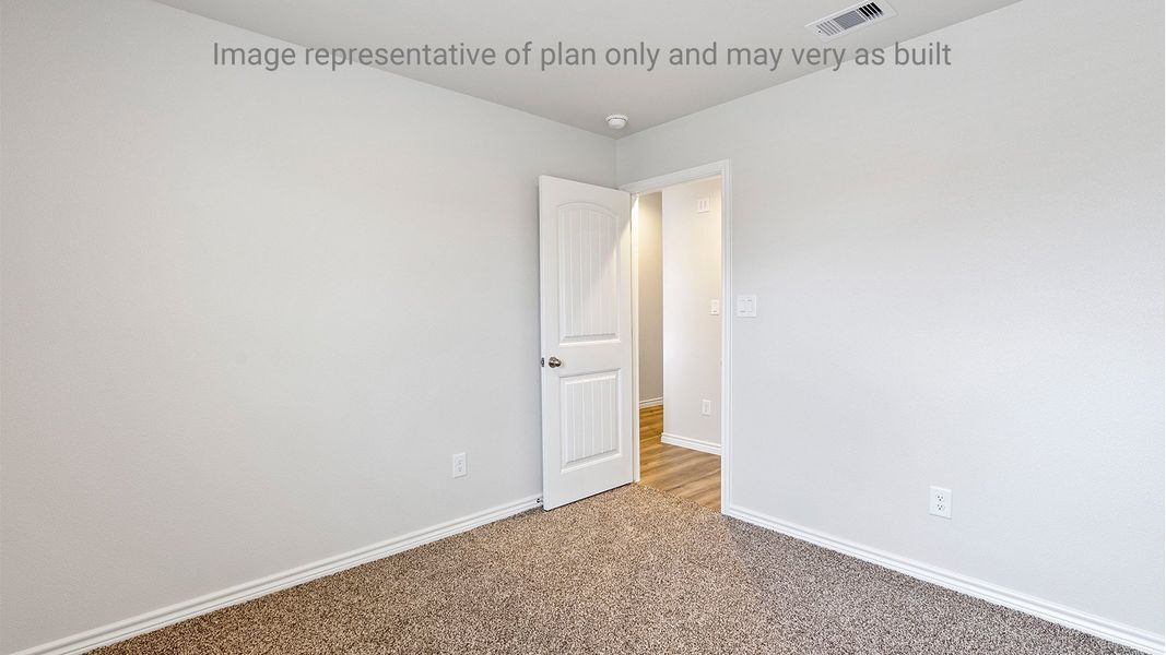 Spacious, unfurnished interior of a new home in Royal Oak South, Corpus Christi (Image 23).