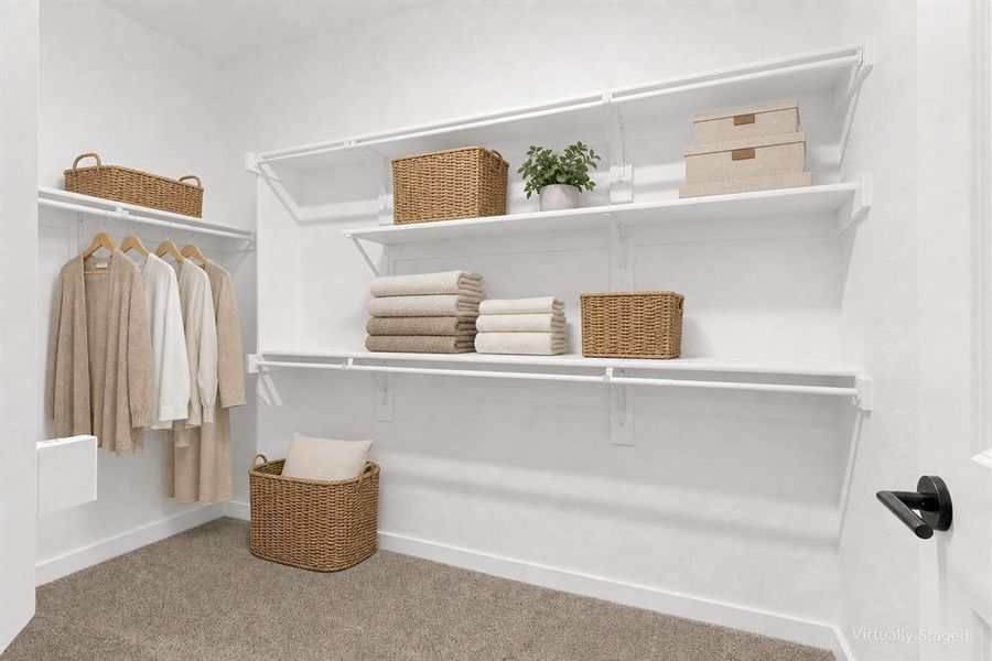 8609 Del Rio Trail primary closet