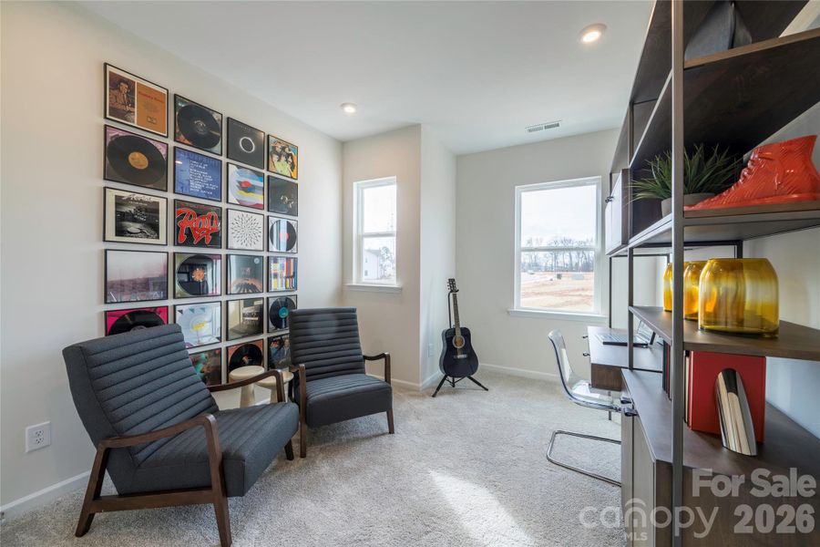 Secondary bedroom