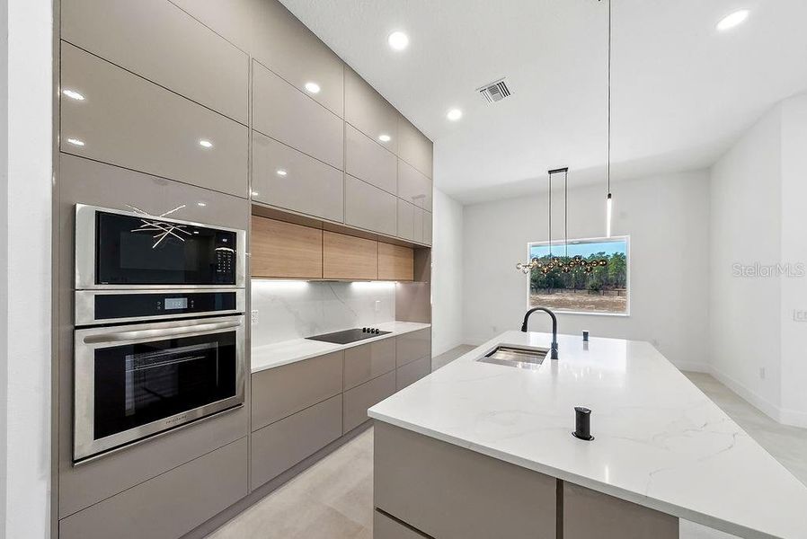 Furnished interior view inside a new home in , Ocala (Image 14).