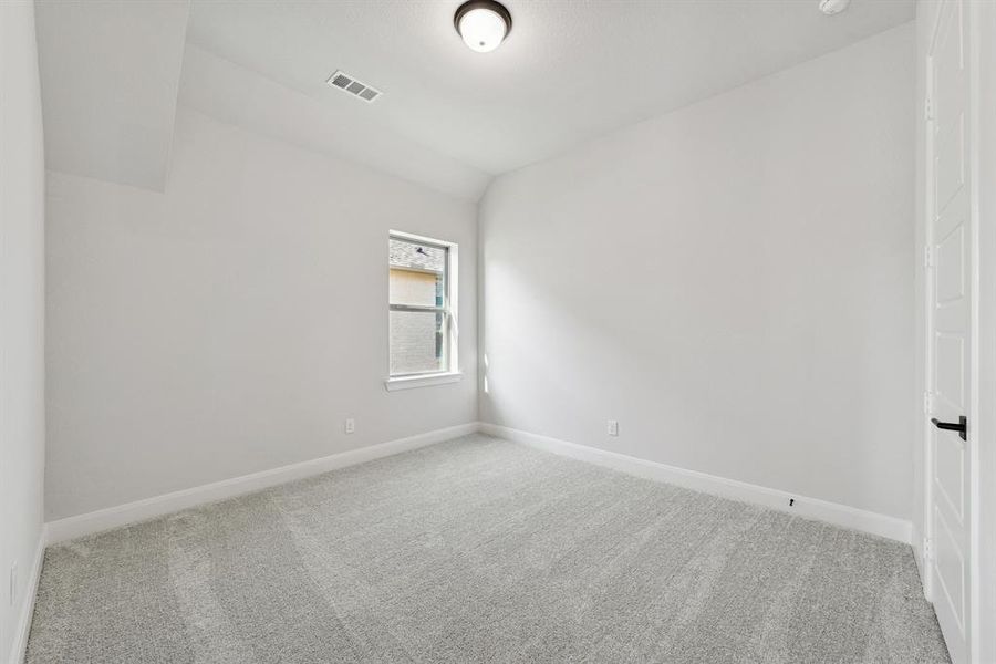 Spacious, unfurnished interior of a new home in Mantua Point Classics, Van Alstyne (Image 14). Spacious, unfurnished interior of a new home in Mantua Point Classics, Van Alstyne (Image 14).