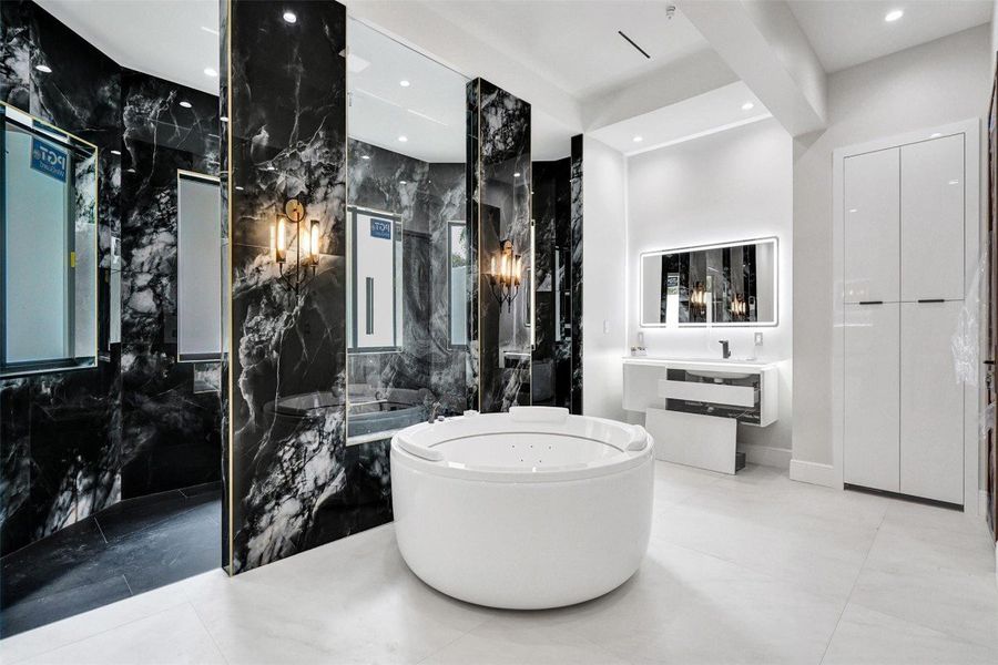 Photo​​‌​​​​‌​​‌‌​​​‌​‌​​​​‌‌​‌​​​​‌​​‌​​​​‌​ 33