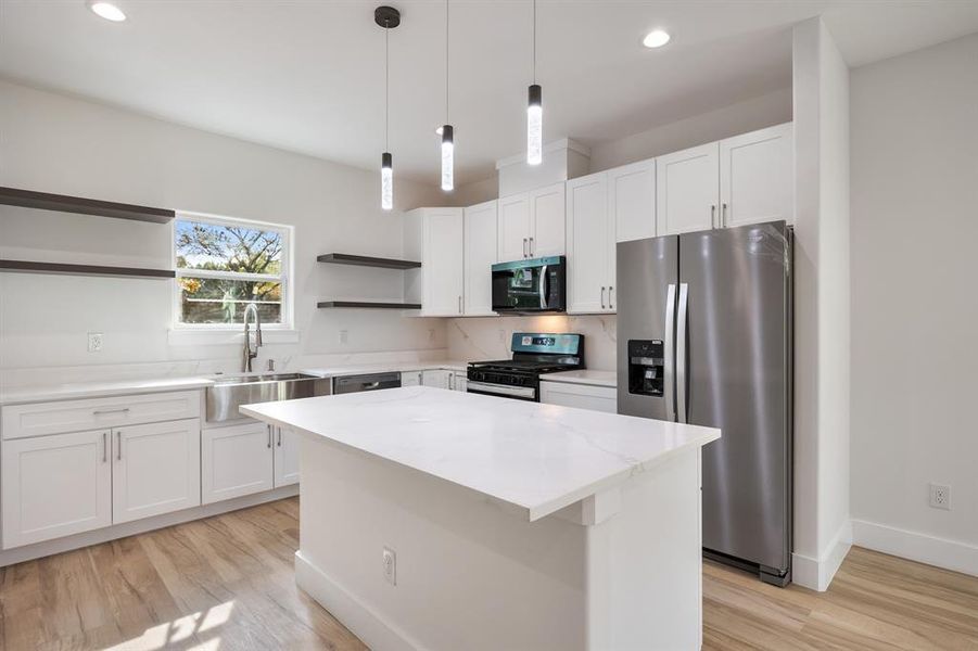 Furnished interior view inside a new home in , Dallas (Image 15).