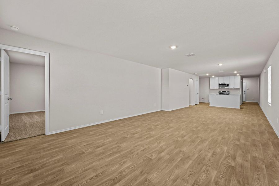 Spacious, unfurnished interior of a new home in Ladera, Luling (Image 22). Spacious, unfurnished interior of a new home in Ladera, Luling (Image 22).