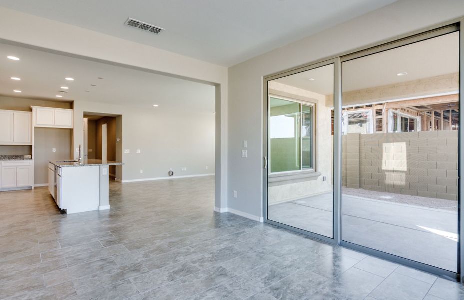 Representative unfurnished interior of a home built from the Acerra by Pulte Homes in Vistoso Canyon Estates, Oro Valley (Image 15). Representative unfurnished interior of a home built from the Acerra by Pulte Homes in Vistoso Canyon Estates, Oro Valley (Image 15).