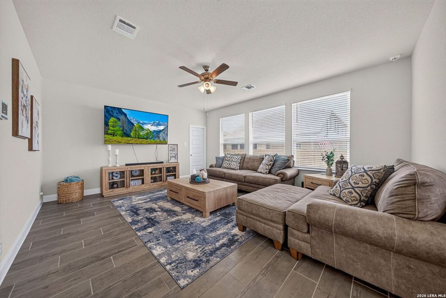 Furnished interior view inside a new home in , Cibolo (Image 12).