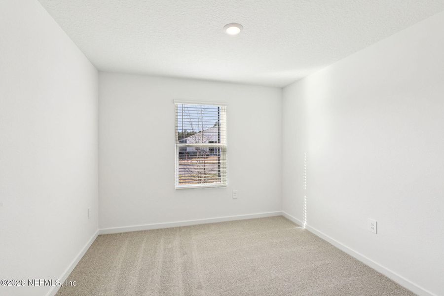 Spacious, unfurnished interior of a new home in Kings Preserve, Jacksonville (Image 22).