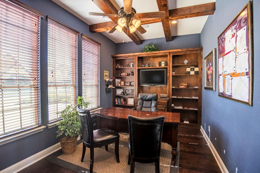 Furnished interior in a model home at The Highlands in Northlake (Image 8). Furnished interior in a model home at The Highlands in Northlake (Image 8).