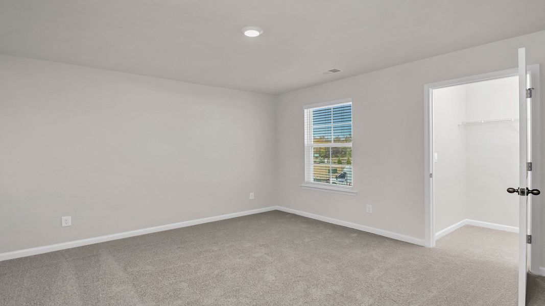 Spacious, unfurnished interior of a new home in Hunter's Branch, Hopkins (Image 30).