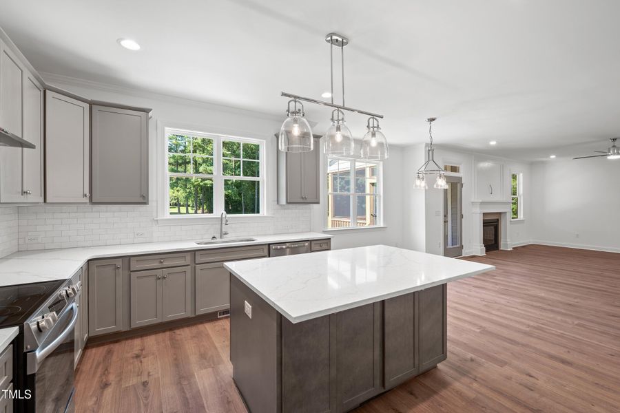 50DFB26A-9435-464C-AB0A-048AEAF2EBF2