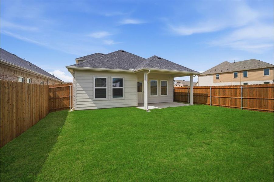 Exterior details and patio area of a home in Westridge, McKinney (Image 23).