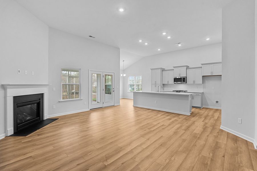 Spacious, unfurnished interior of a new home in Brayden, Advance (Image 19).