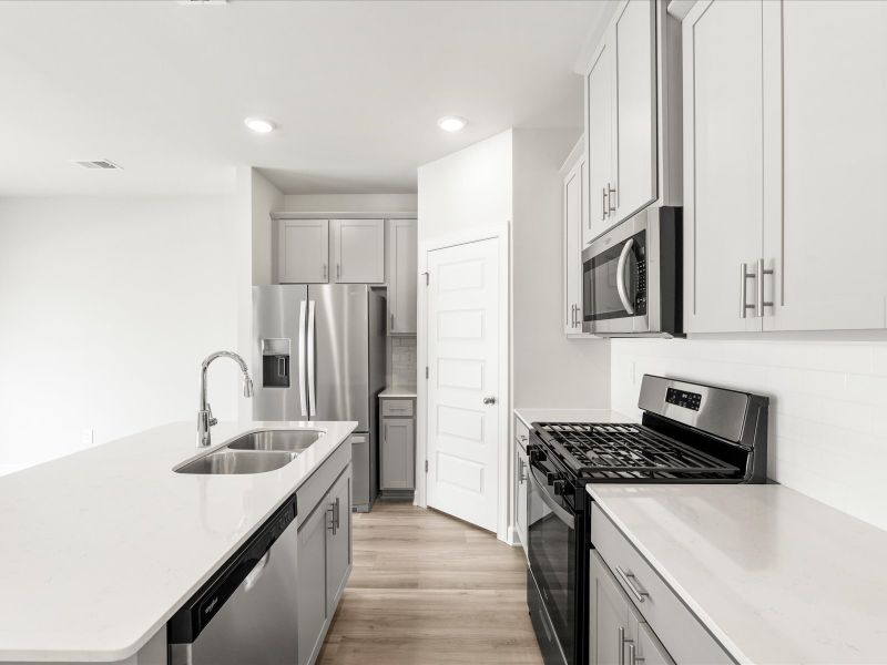 Welcome to the Topaz floorplan at Valentine Townes. Welcome to the Topaz floorplan at Valentine Townes.