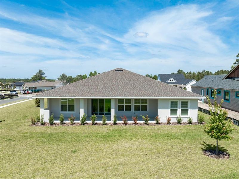 Exterior details and patio area of a home in Southern Hills Plantation, Brooksville (Image 19).