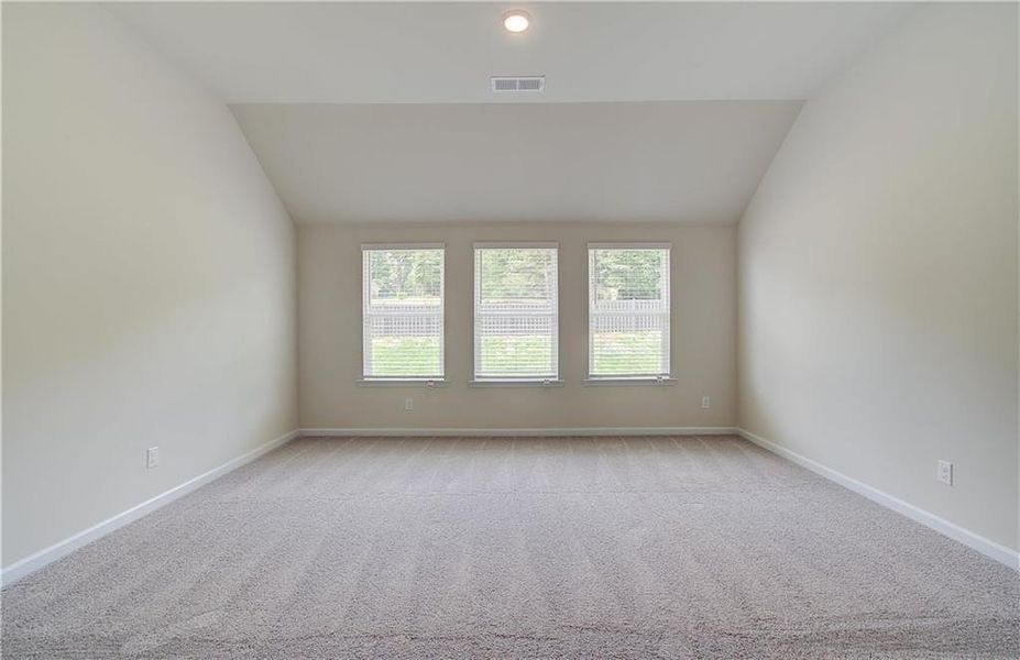 Spacious, unfurnished interior of a new home in Kingsmere Estates, Loganville (Image 20).