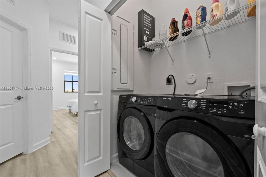 Image 21 of a home in .